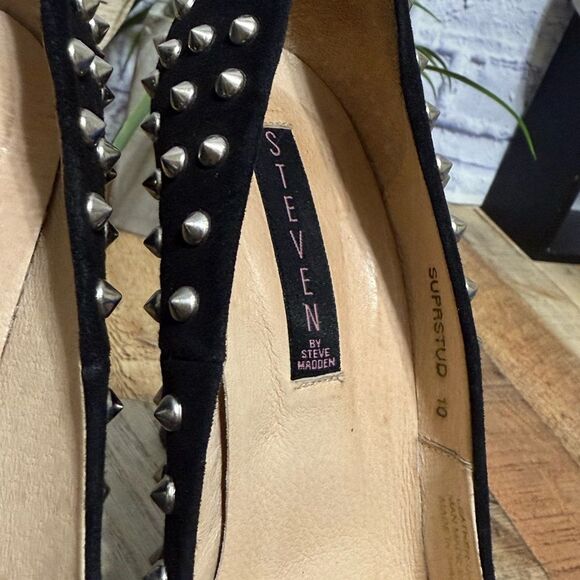 Steven by Steve Madden black superstud studded stiletto pumps US 10 - Picture 7 of 11
